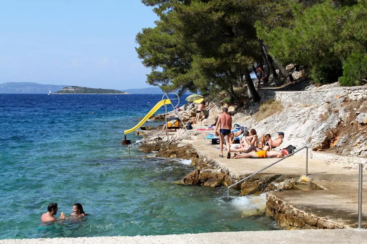 Seaside Secluded Apartments Cove Magrovica - Telascica, Dugi Otok - 8139 Sali Croatia