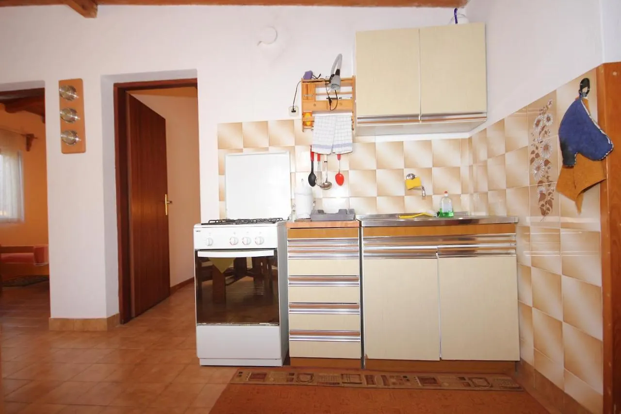 Seaside Secluded Apartments Cove Magrovica - Telascica, Dugi Otok - 8139 Sali